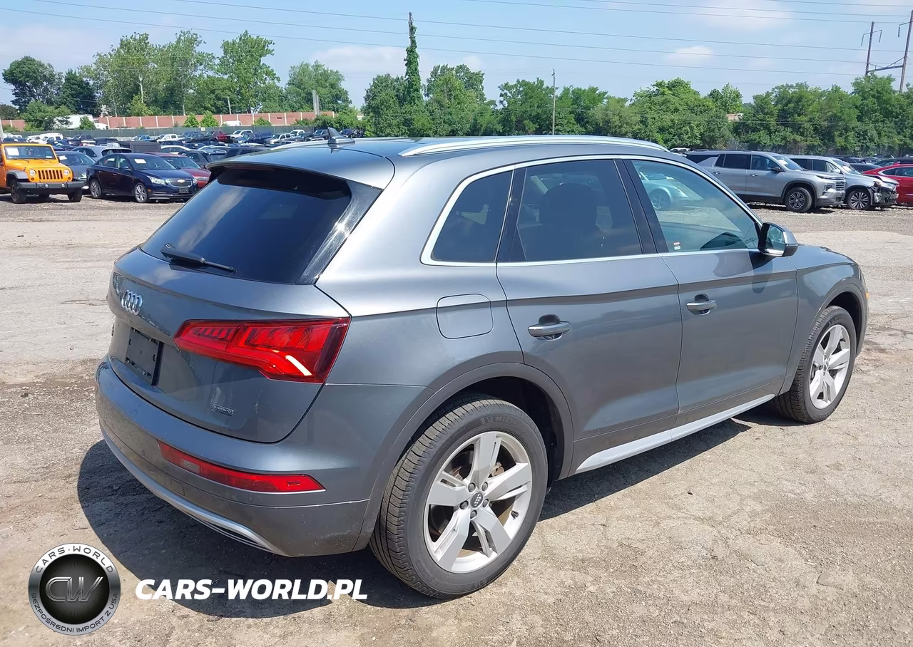 2019 Audi Q5 45 Premium VIN:WA1BNAFY5K2042257 - 4