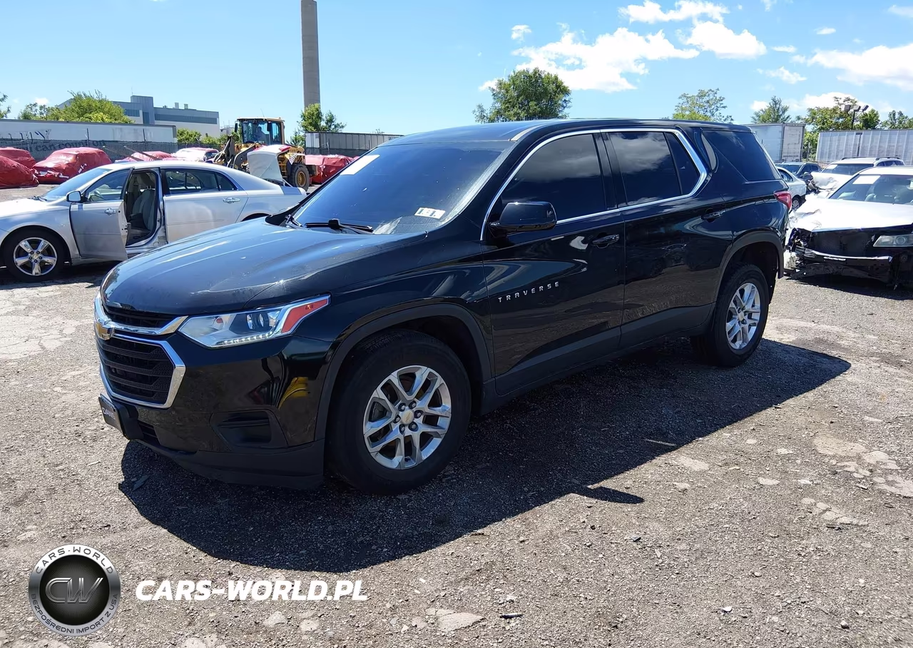 2018 Chevrolet Traverse Ls VIN:1GNERFKW2JJ176633 - 2