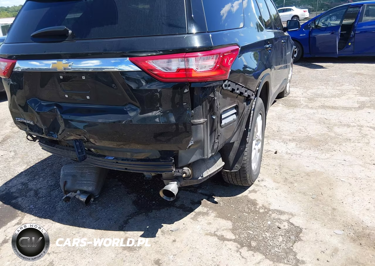 2018 Chevrolet Traverse Ls VIN:1GNERFKW2JJ176633 - 6