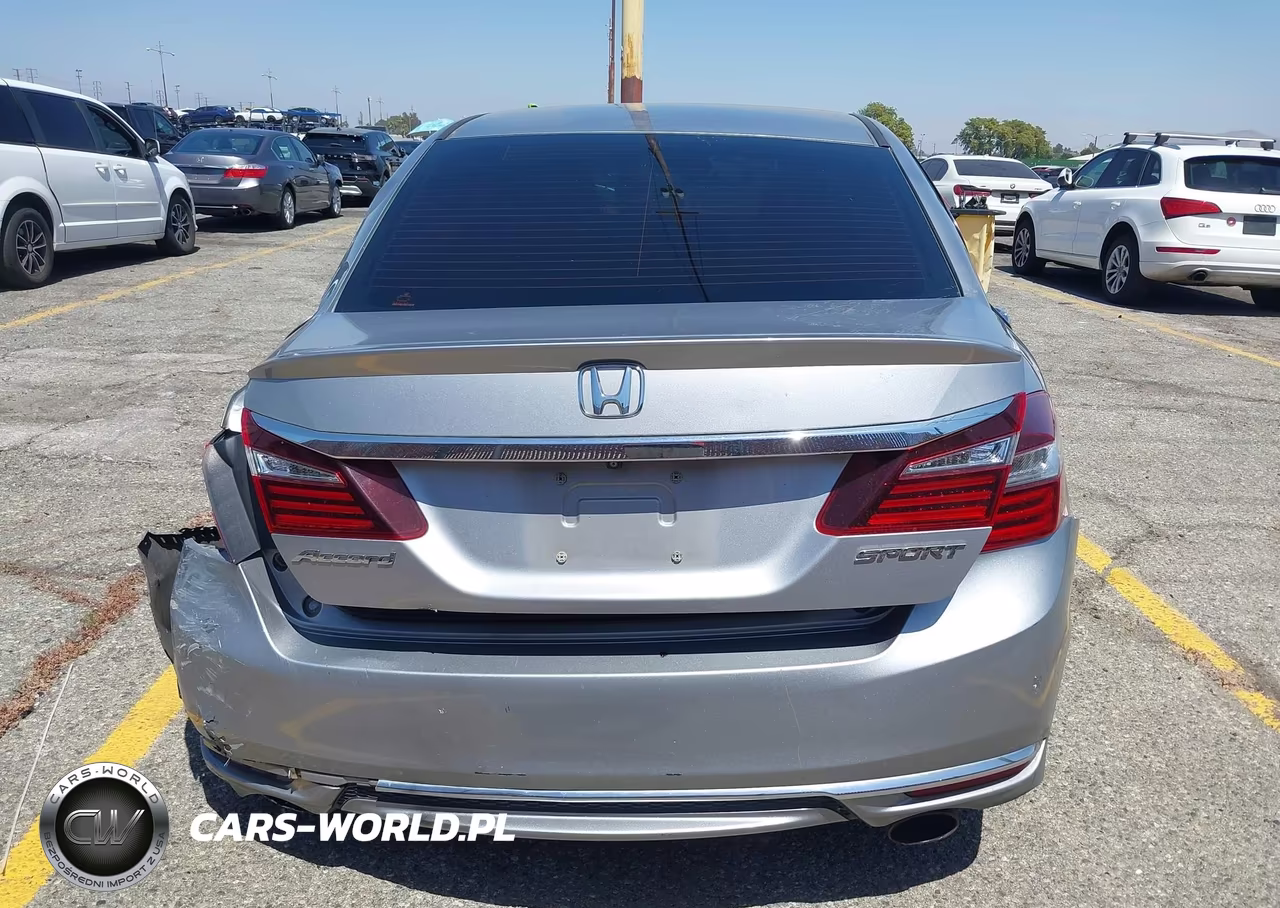 2016 Honda Accord Sport VIN:1HGCR2F57GA167804 - 17