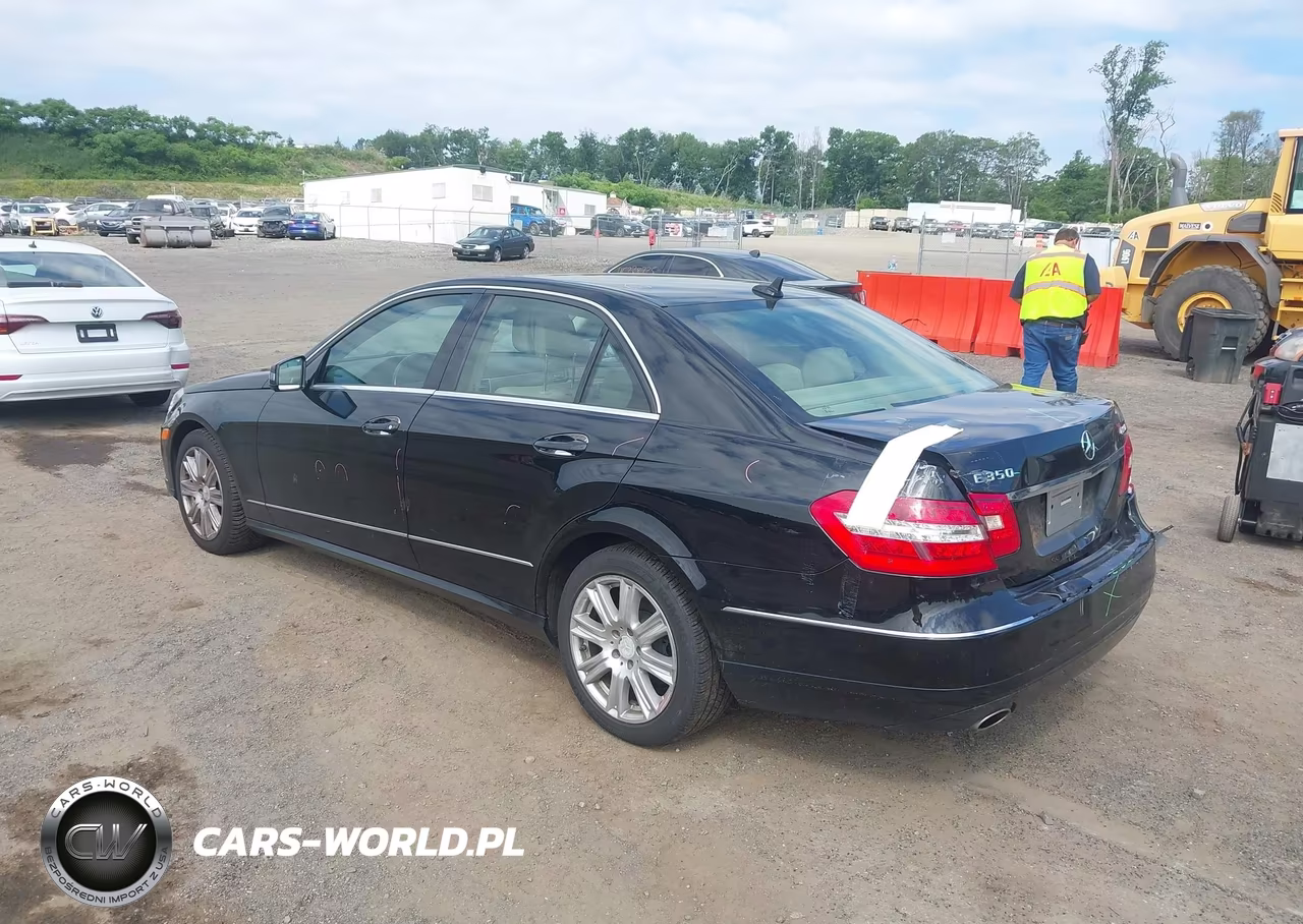 2013 Mercedes-Benz E 350 4Matic VIN:WDDHF8JB4DA709438 - 3