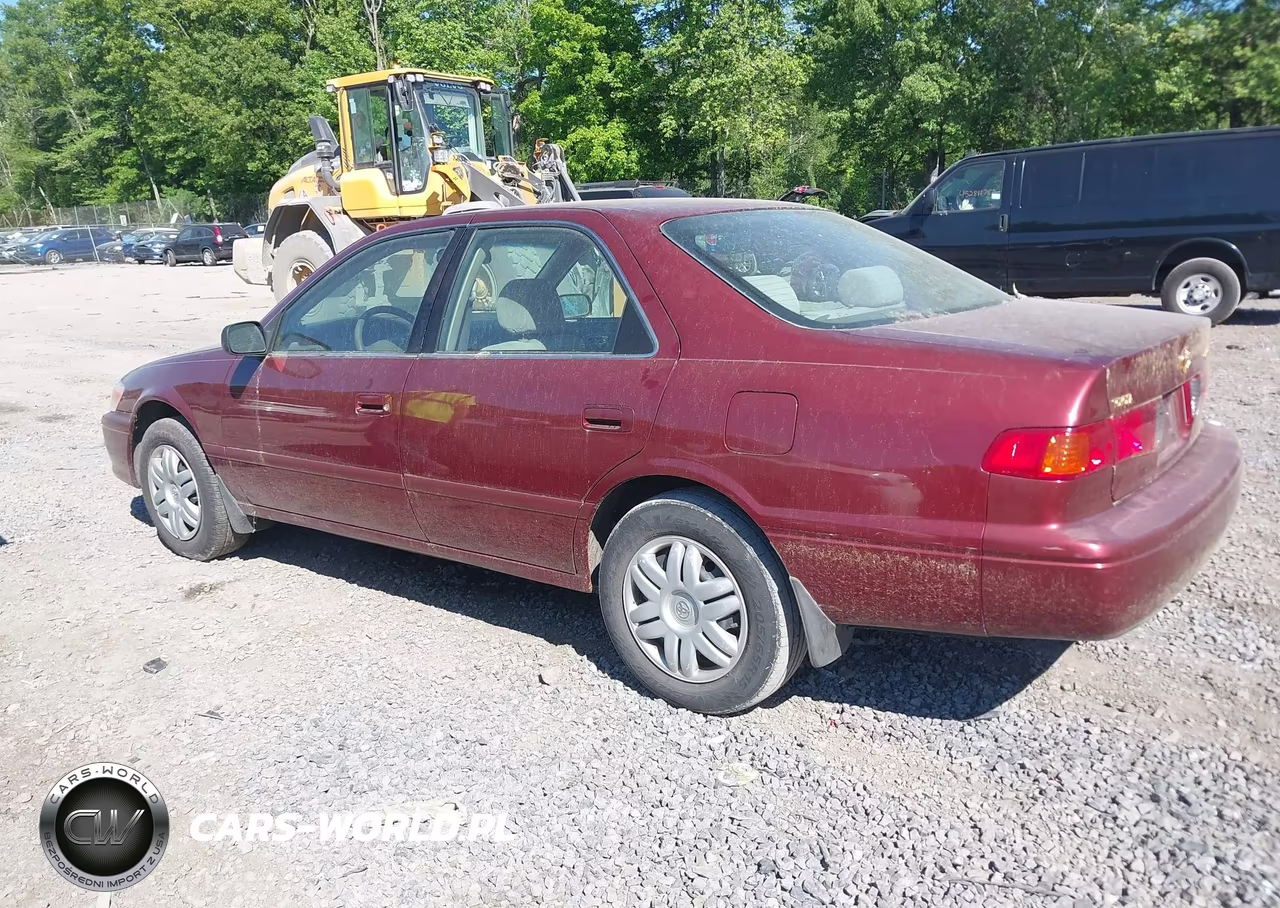 2000 Toyota Camry Le VIN:4T1BG28K8YU733497 - 3