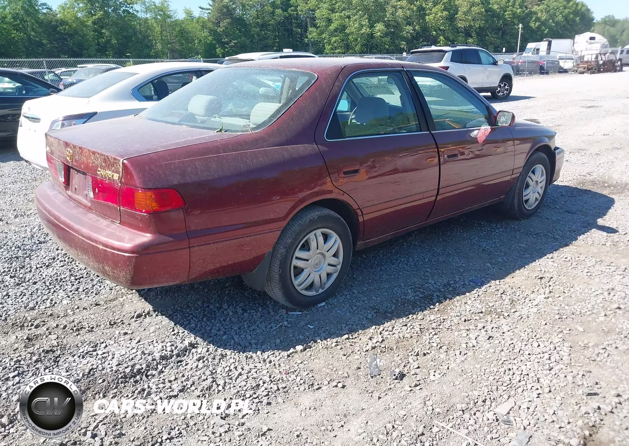 2000 Toyota Camry Le VIN:4T1BG28K8YU733497 - 4