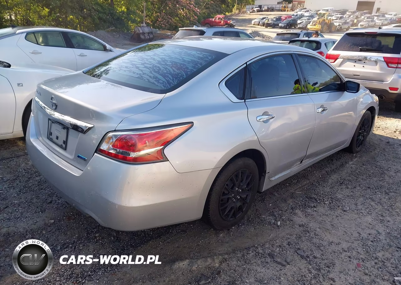 2014 Nissan Altima 2.5 VIN:1N4AL3AP5EC418218 - 4