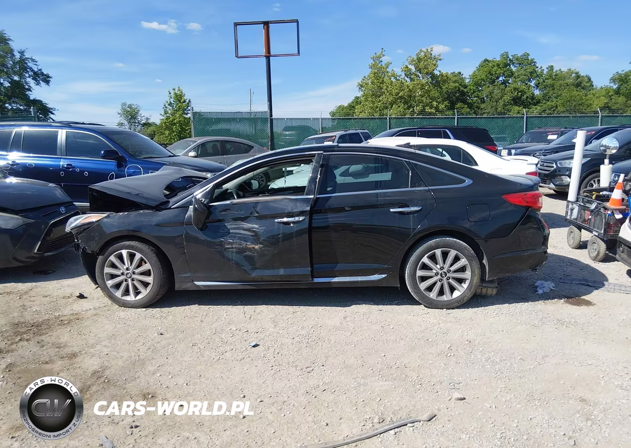 2016 Hyundai Sonata Limited VIN:5NPE34AF3GH300748 - 14