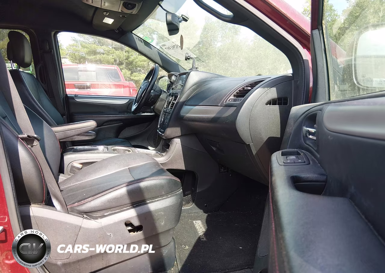 2017 Dodge Grand Caravan Gt VIN:2C4RDGEG4HR580445 - 5