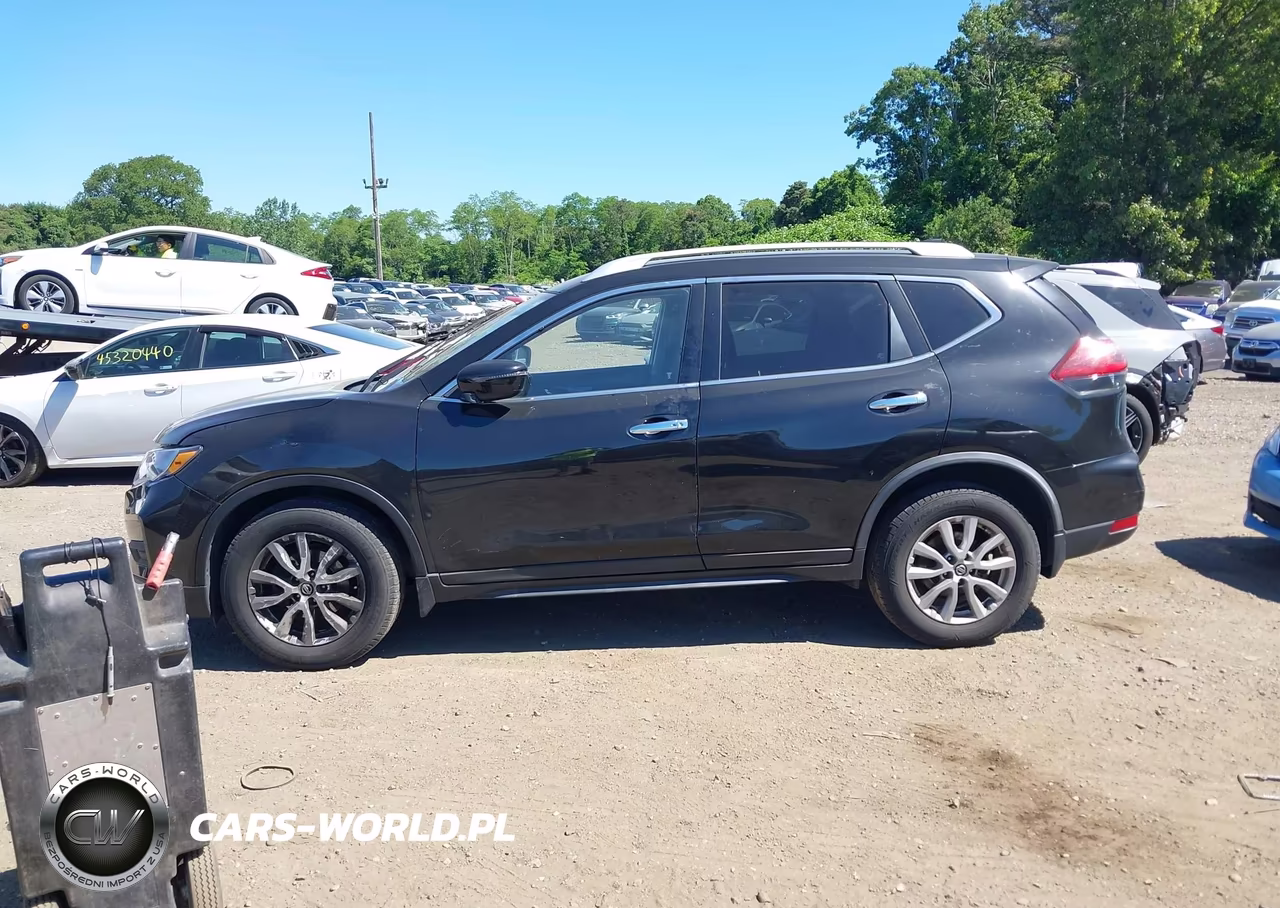 2018 Nissan Rogue Sv VIN:JN8AT2MV8JW347995 - 14