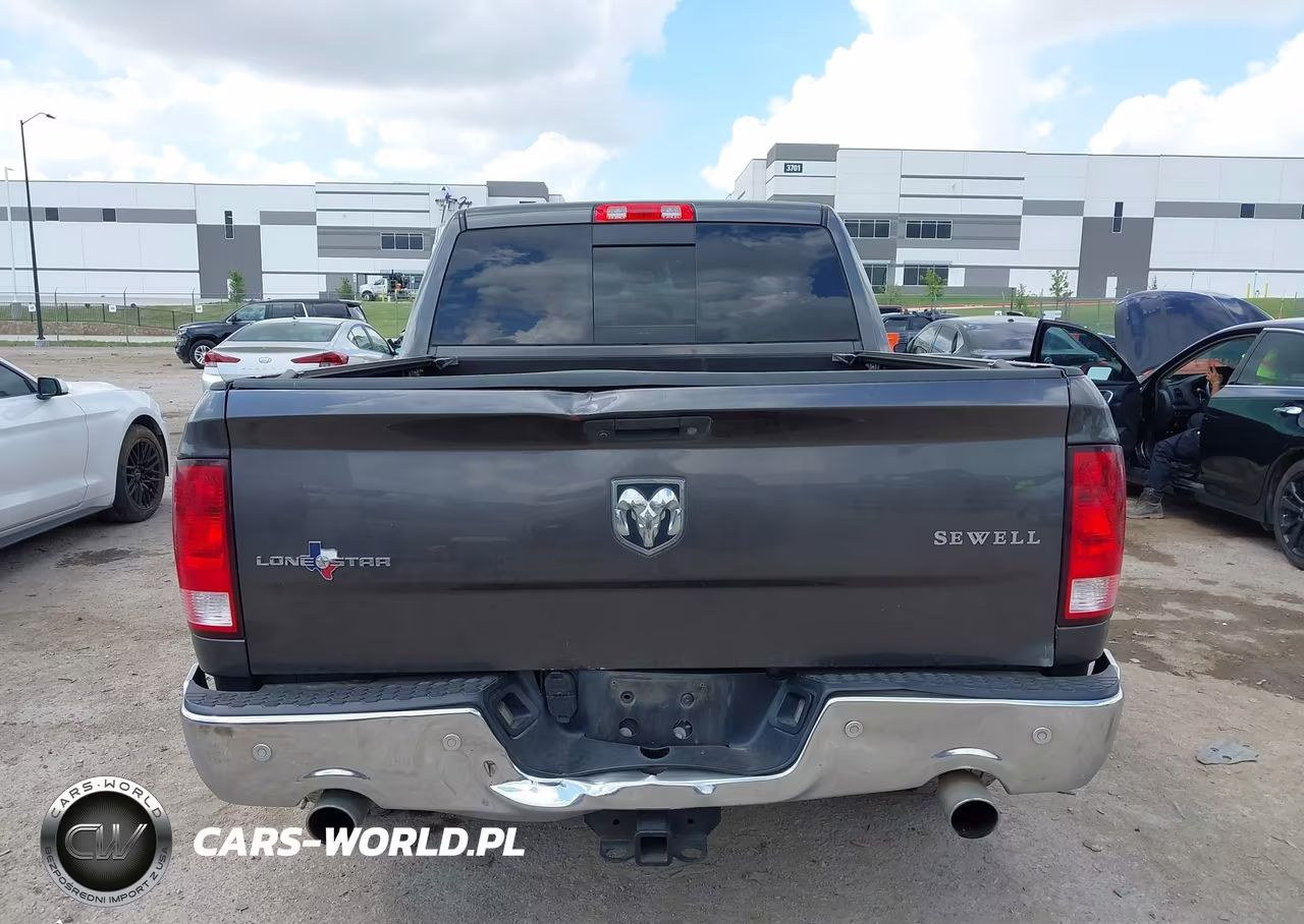 2016 Ram 1500 Lone Star VIN:3C6RR6LT1GG320401 - 16