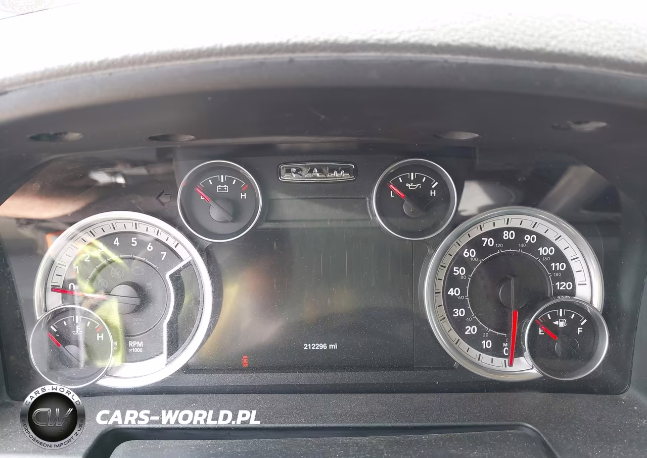 2016 Ram 1500 Lone Star VIN:3C6RR6LT1GG320401 - 7