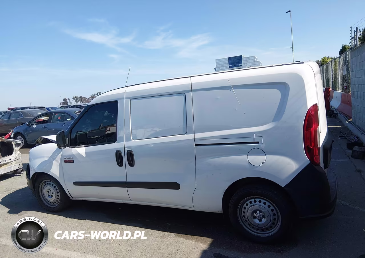 2018 Ram Promaster City Tradesman VIN:ZFBERFAB6J6L24196 - 17