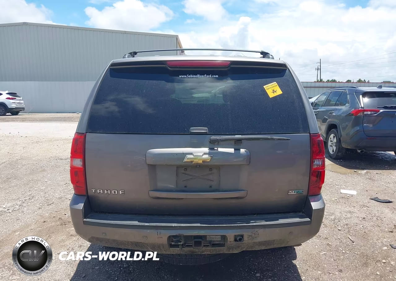 2011 Chevrolet Tahoe Ls VIN:1GNSCAE04BR337307 - 16