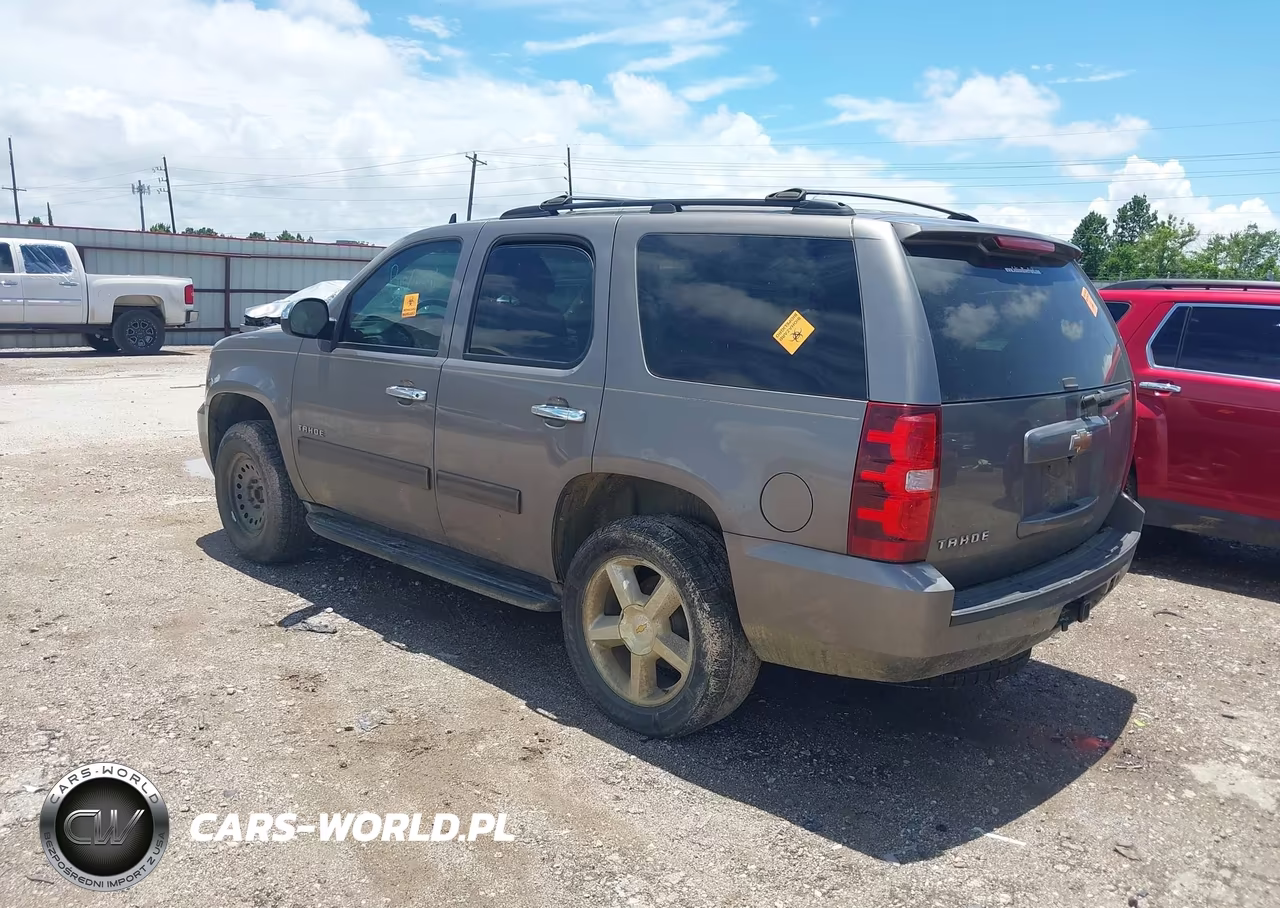 2011 Chevrolet Tahoe Ls VIN:1GNSCAE04BR337307 - 3