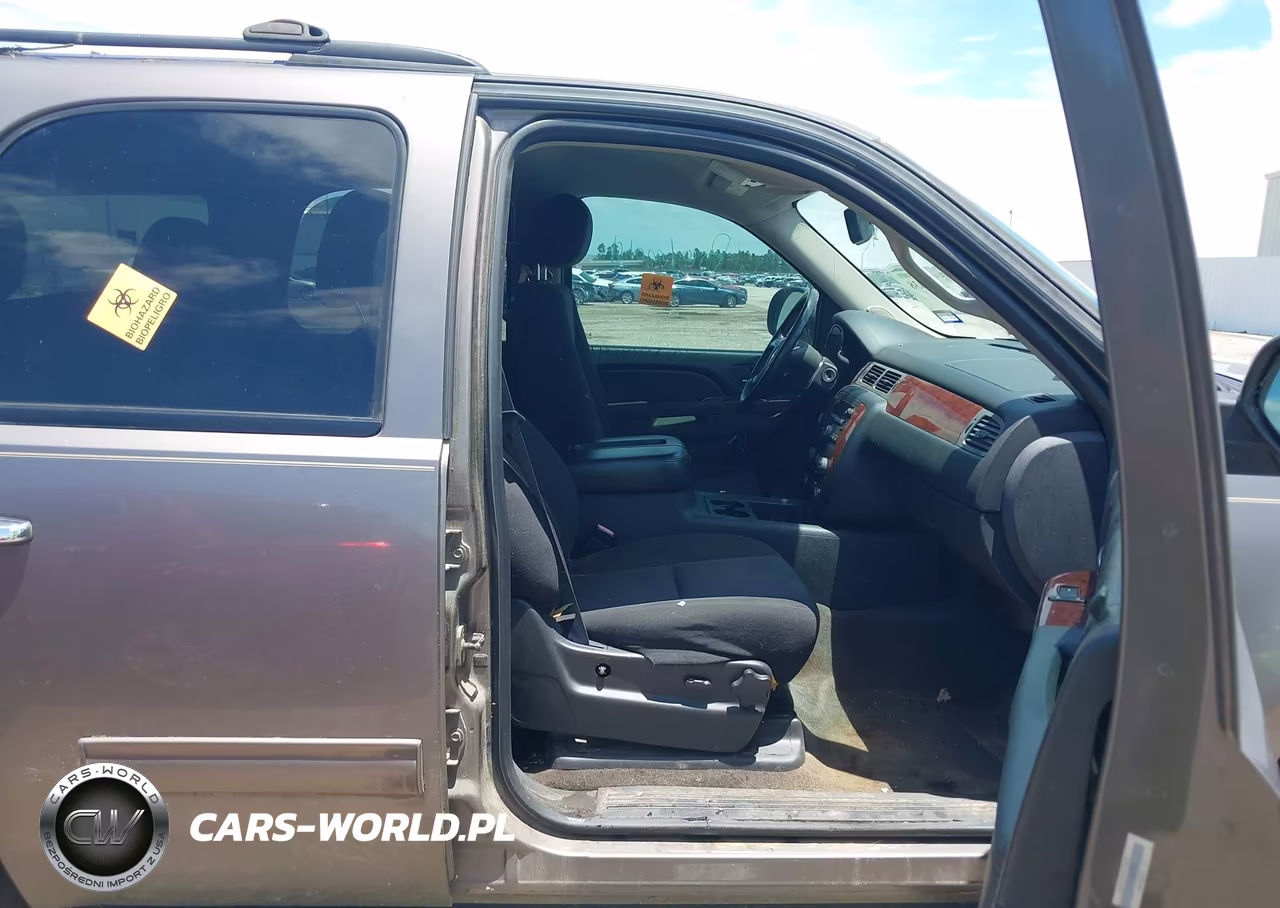 2011 Chevrolet Tahoe Ls VIN:1GNSCAE04BR337307 - 5