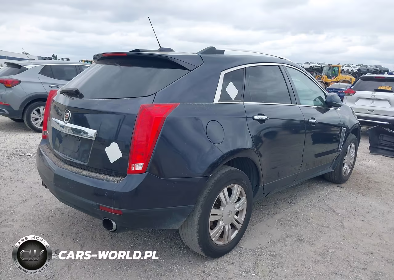 2015 Cadillac Srx Luxury Collection VIN:3GYFNBE33FS610822 - 4
