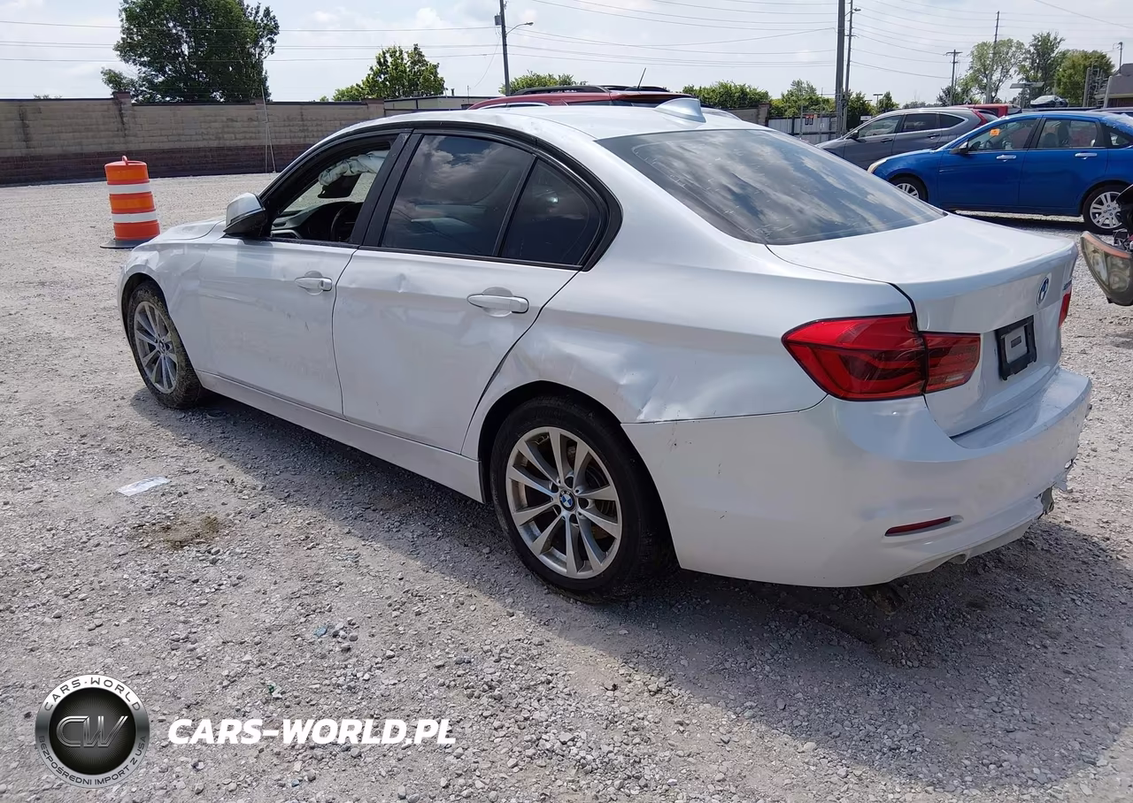 2017 BMW 320I VIN:WBA8E1G56HNU15315 - 3