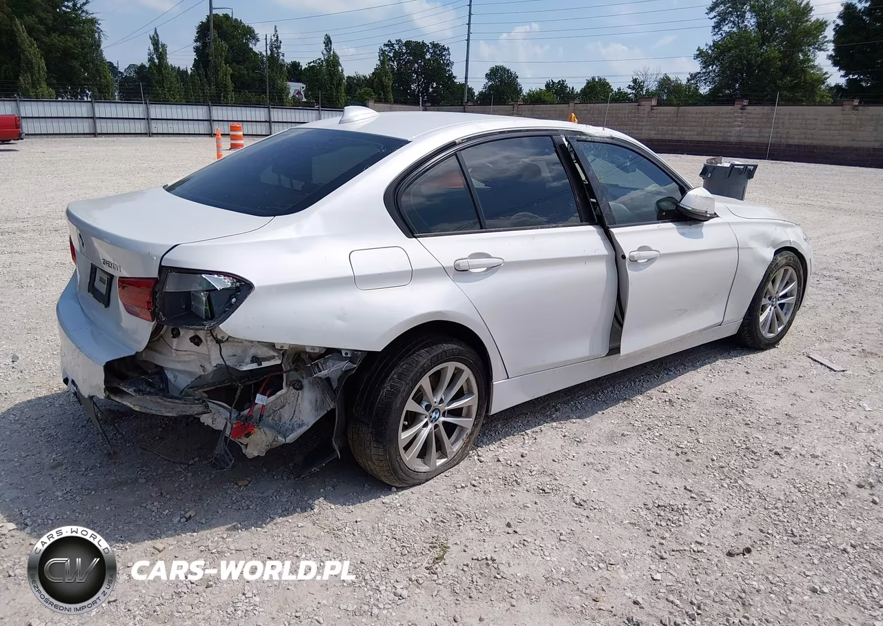 2017 BMW 320I VIN:WBA8E1G56HNU15315 - 4