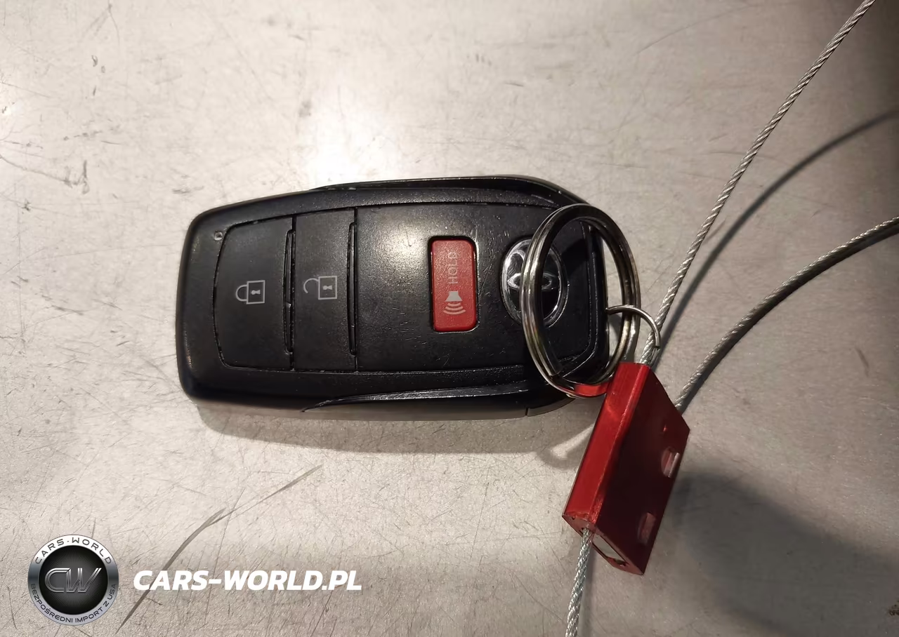2022 Toyota Corolla Cross Le VIN:7MUBAABG2NV007273 - 11