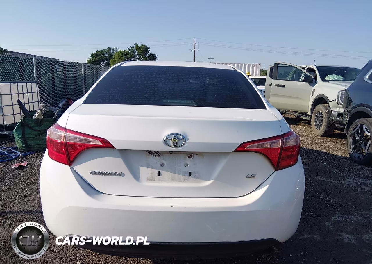2019 Toyota Corolla Le VIN:5YFBURHE4KP876189 - 16