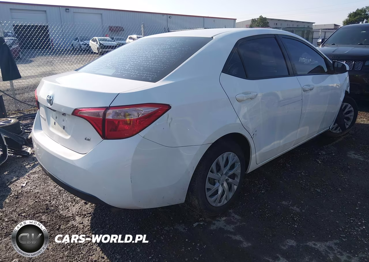 2019 Toyota Corolla Le VIN:5YFBURHE4KP876189 - 4