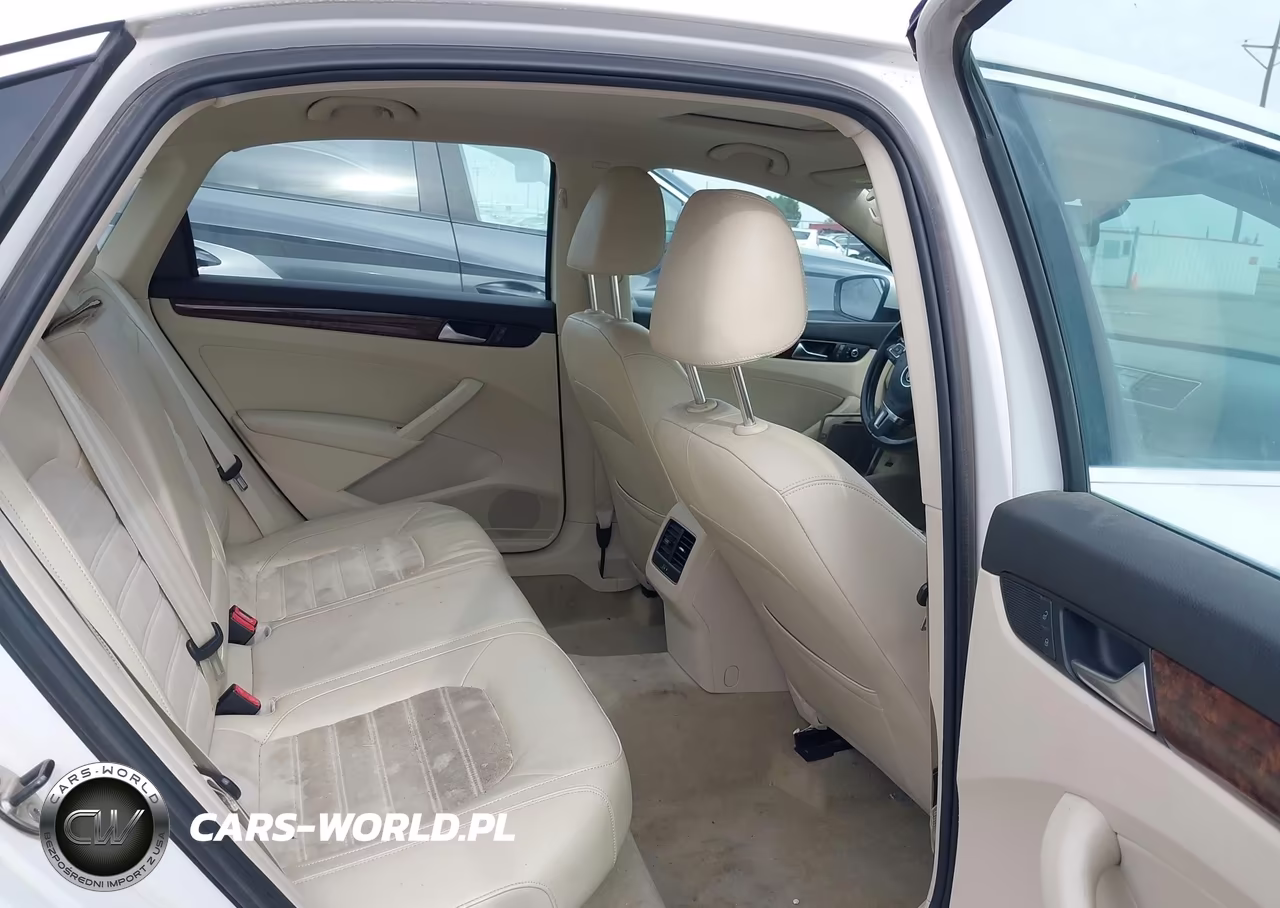 2013 Volkswagen Passat 2.0L Tdi Sel Premium VIN:1VWCN7A34DC073292 - 8
