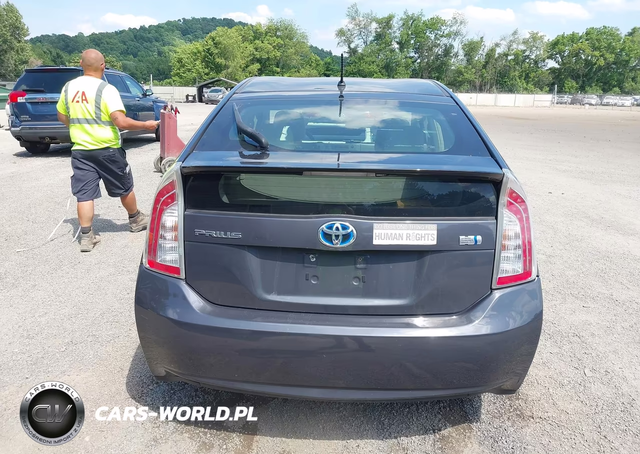 2012 Toyota Prius Two VIN:JTDKN3DU7C5452382 - 16