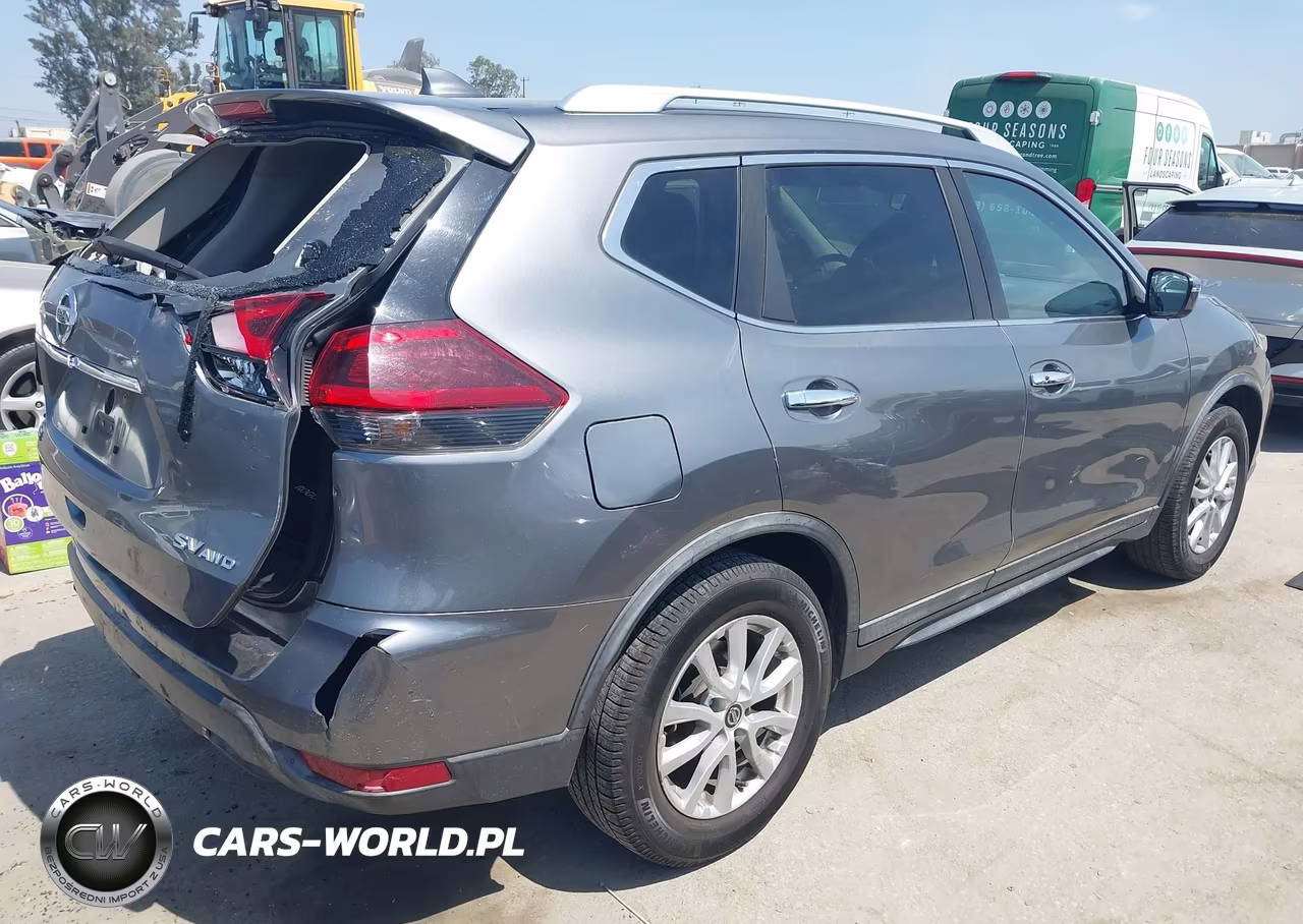 2018 Nissan Rogue Sv VIN:KNMAT2MV7JP540998 - 4