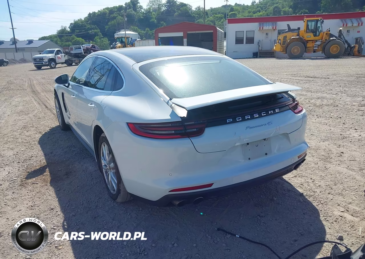 2018 Porsche Panamera 4S VIN:WP0AB2A75JL132662 - 3
