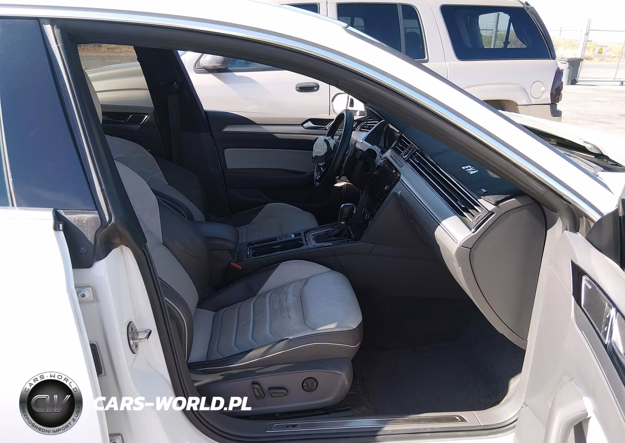 2019 Volkswagen Arteon 2.0T Sel Premium R-Line VIN:WVWTR7AN4KE000627 - 5