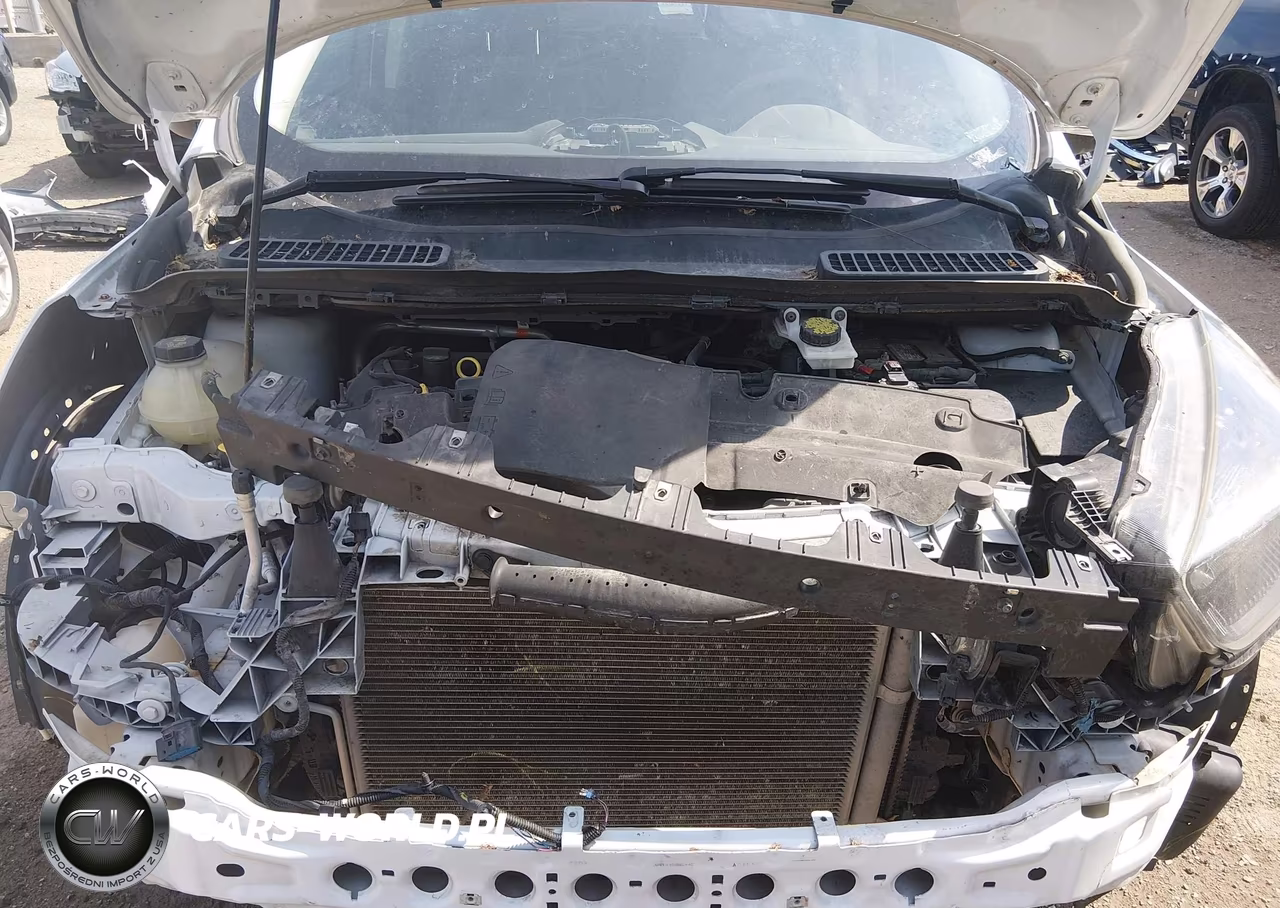 2018 Ford Escape S VIN:1FMCU0F7XJUA81598 - 10