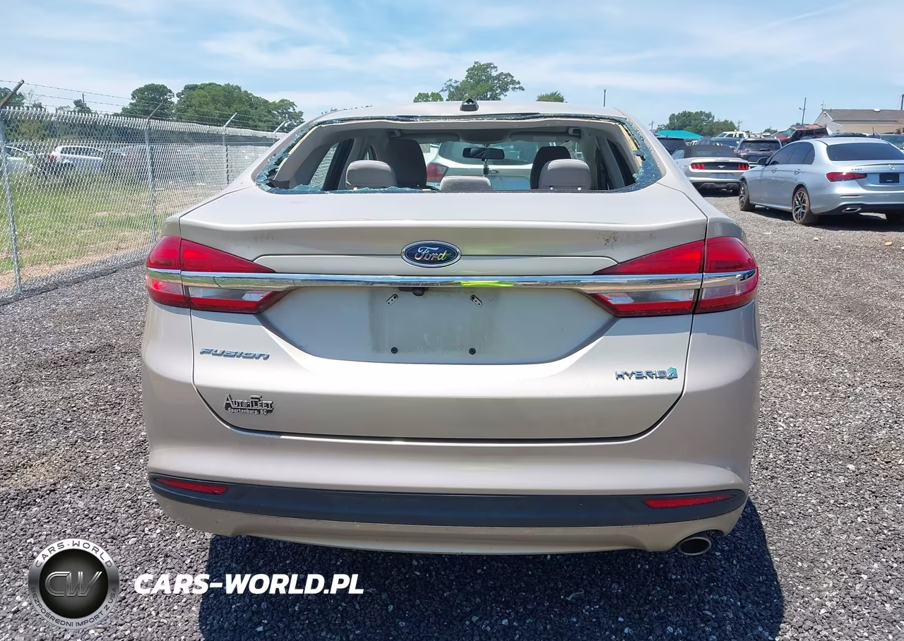 2018 Ford Fusion Hybrid S VIN:3FA6P0UU7JR141819 - 16