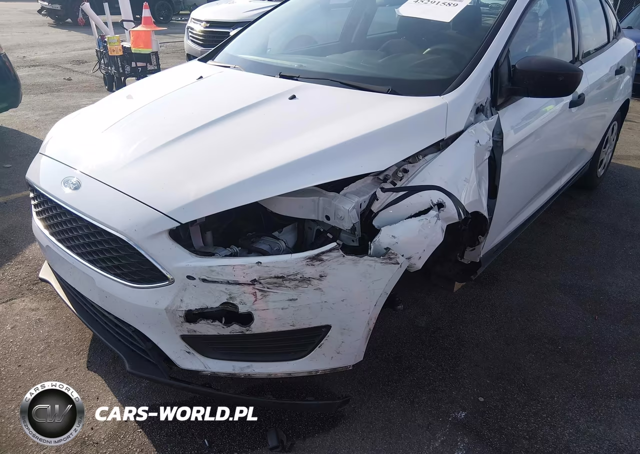 2016 Ford Focus S VIN:1FADP3E20GL339459 - 6