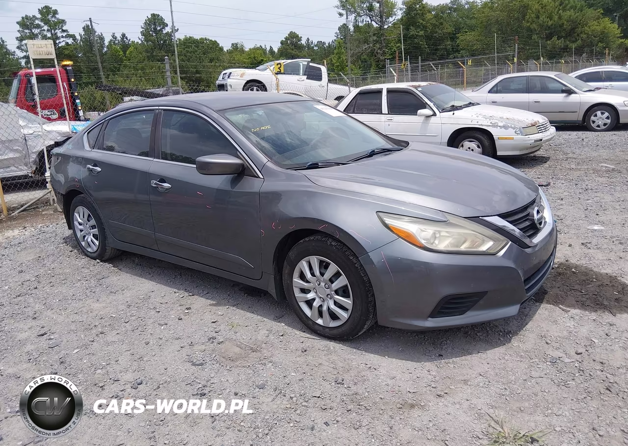 2017 Nissan Altima 2.5 S – zdjęcie 1 z 15