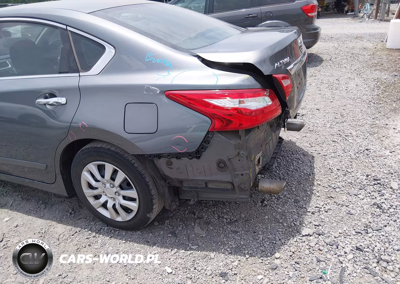 2017 Nissan Altima 2.5 S VIN:1N4AL3AP9HC472576 - 14