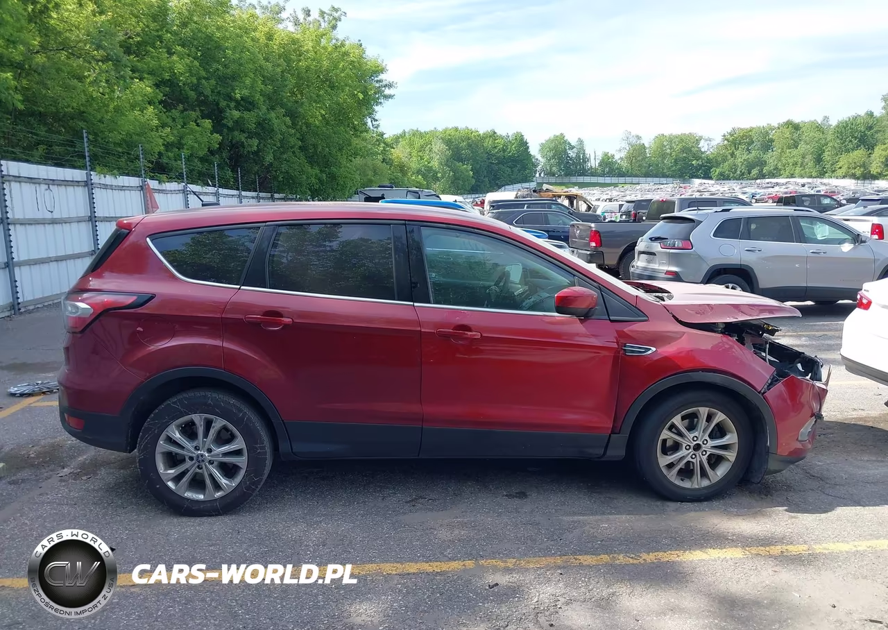 2017 Ford Escape Se VIN:1FMCU0GD5HUC64518 - 14