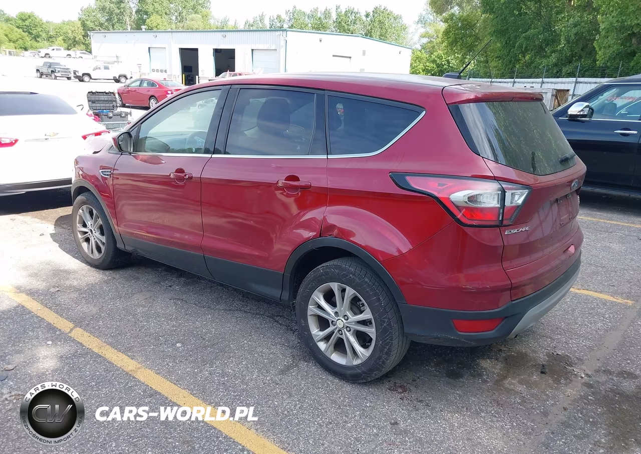2017 Ford Escape Se VIN:1FMCU0GD5HUC64518 - 3