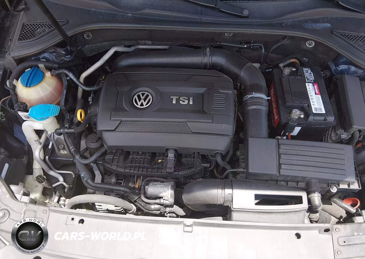 2015 Volkswagen Passat 1.8T Limited Edition VIN:1VWAT7A39FC094624 - 10