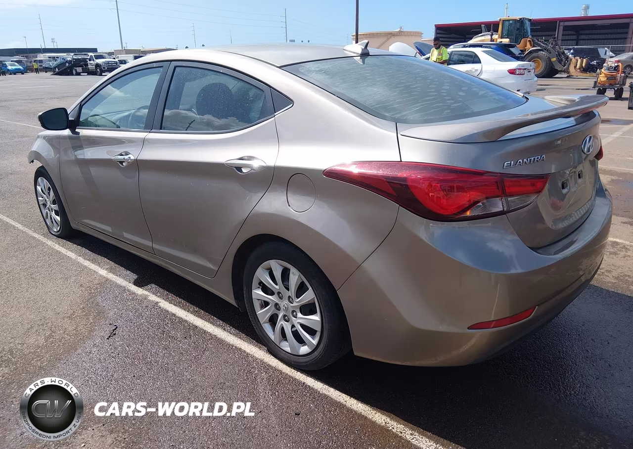 2016 Hyundai Elantra Limited VIN:5NPDH4AE8GH657864 - 3