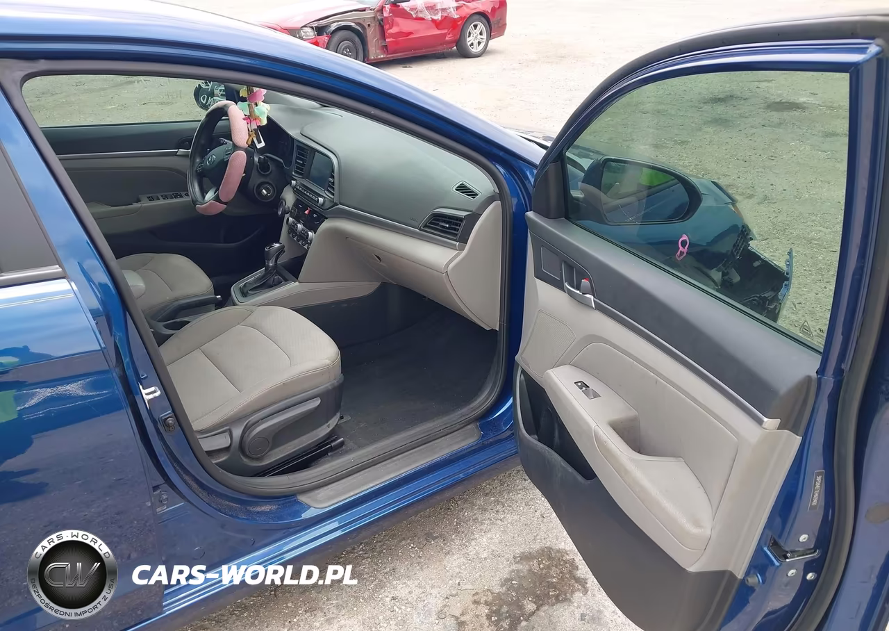 2020 Hyundai Elantra Sel VIN:5NPD84LF1LH609400 - 5