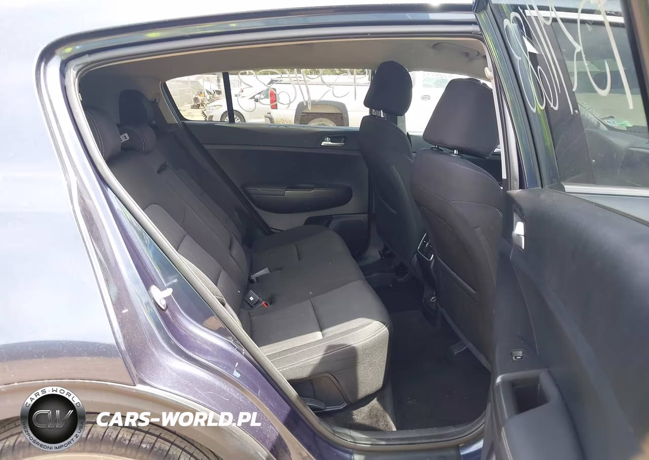 2020 Kia Sportage Lx VIN:KNDPMCAC1L7679253 - 8