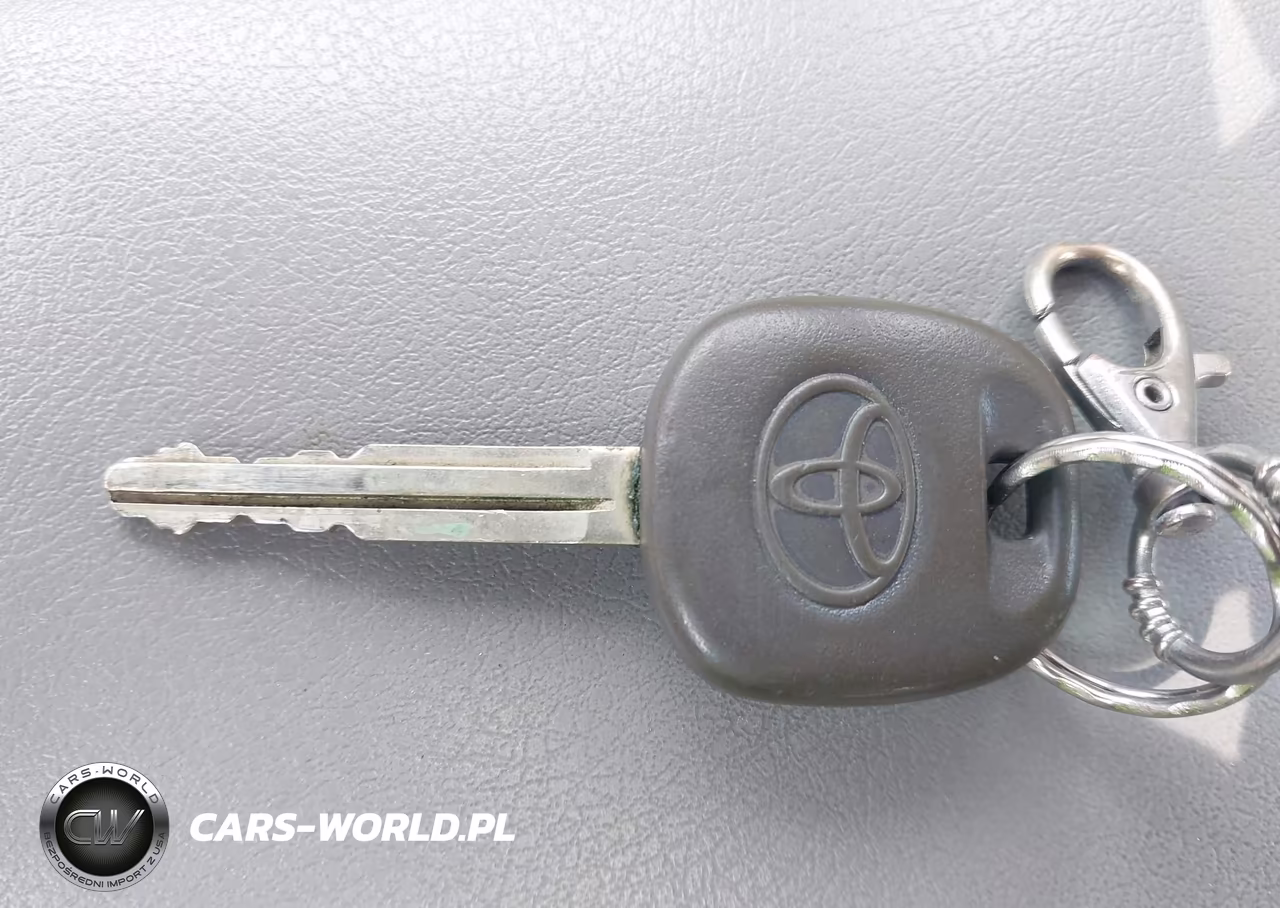 2009 Toyota Camry Le VIN:4T1BE46K79U303353 - 11