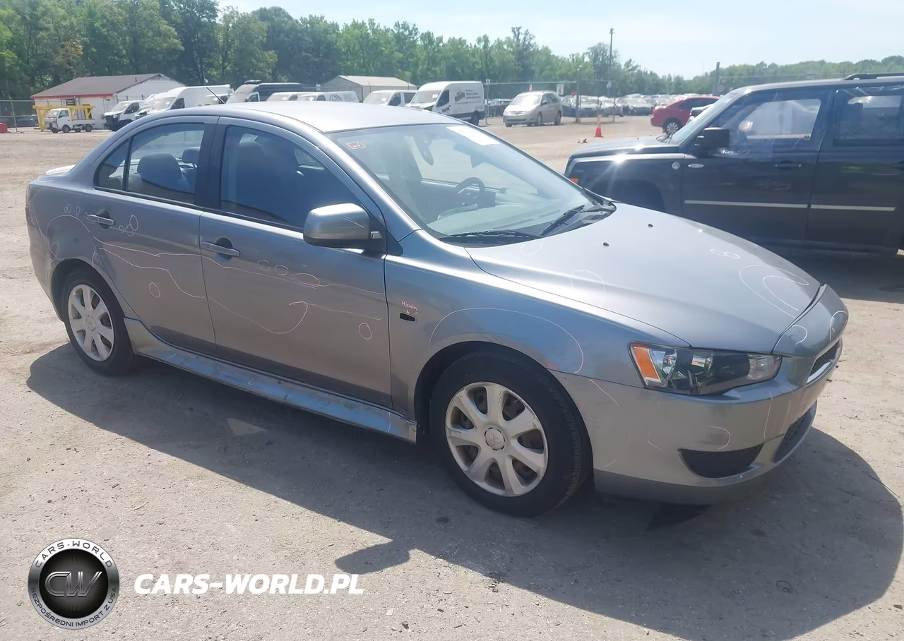 2014 Mitsubishi Lancer Es – zdjęcie 1 z 17