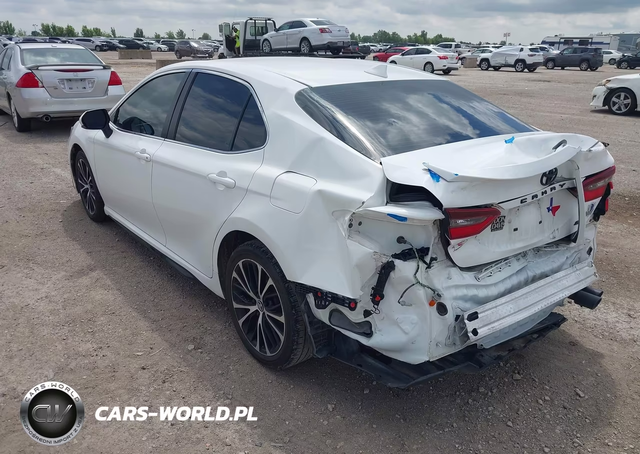 2022 Toyota Camry Se VIN:4T1G11AK5NU618315 - 3