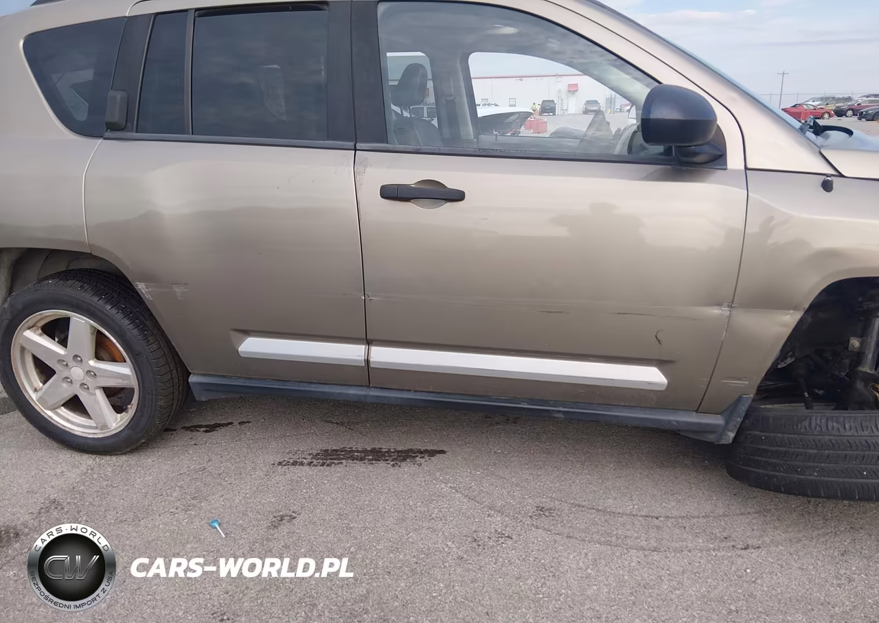 2007 Jeep Compass Limited VIN:1J8FT57W27D192588 - 11