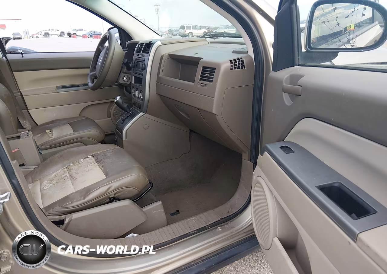 2007 Jeep Compass Limited VIN:1J8FT57W27D192588 - 5
