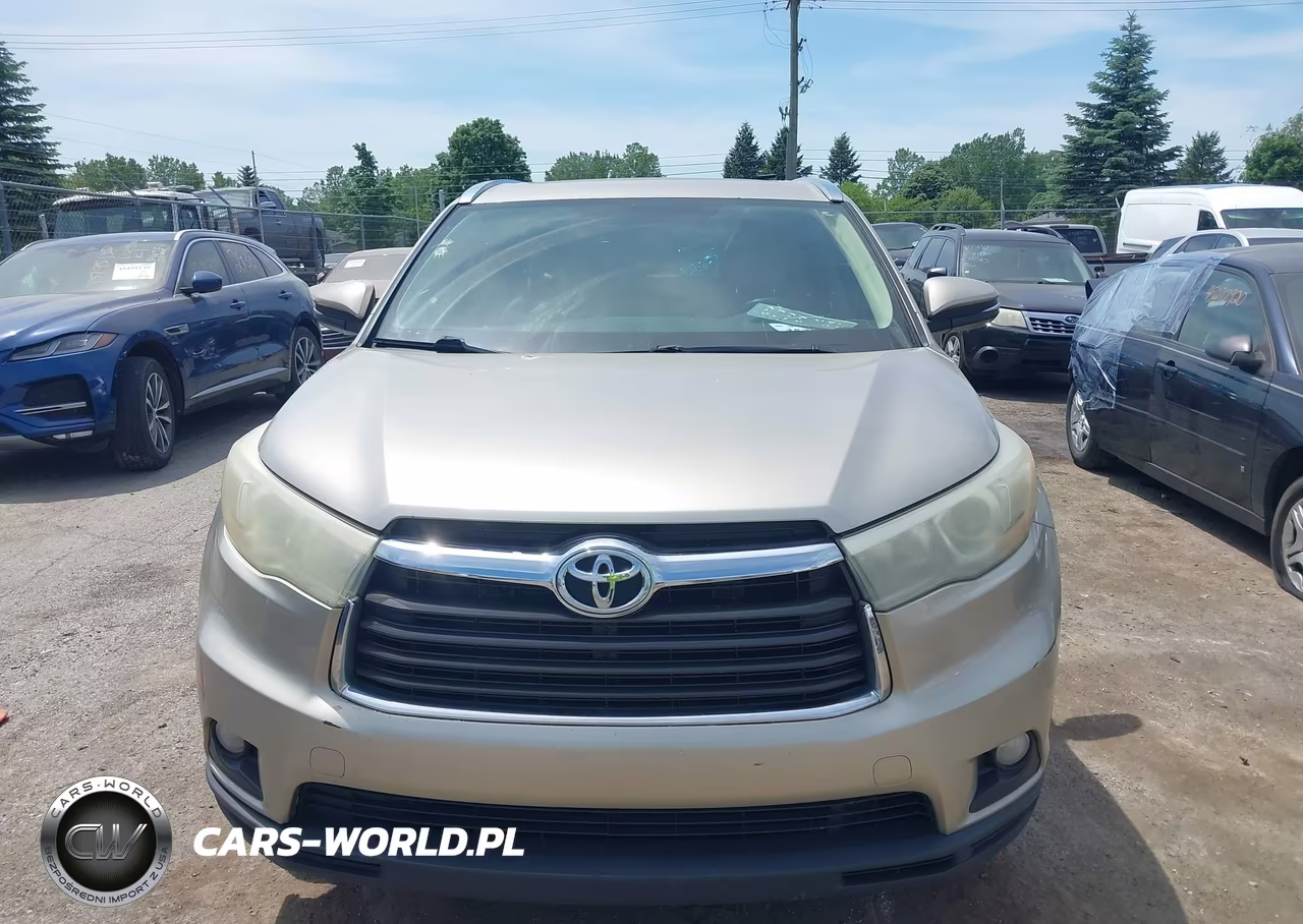 2015 Toyota Highlander Xle V6 VIN:5TDKKRFH5FS095584 - 12