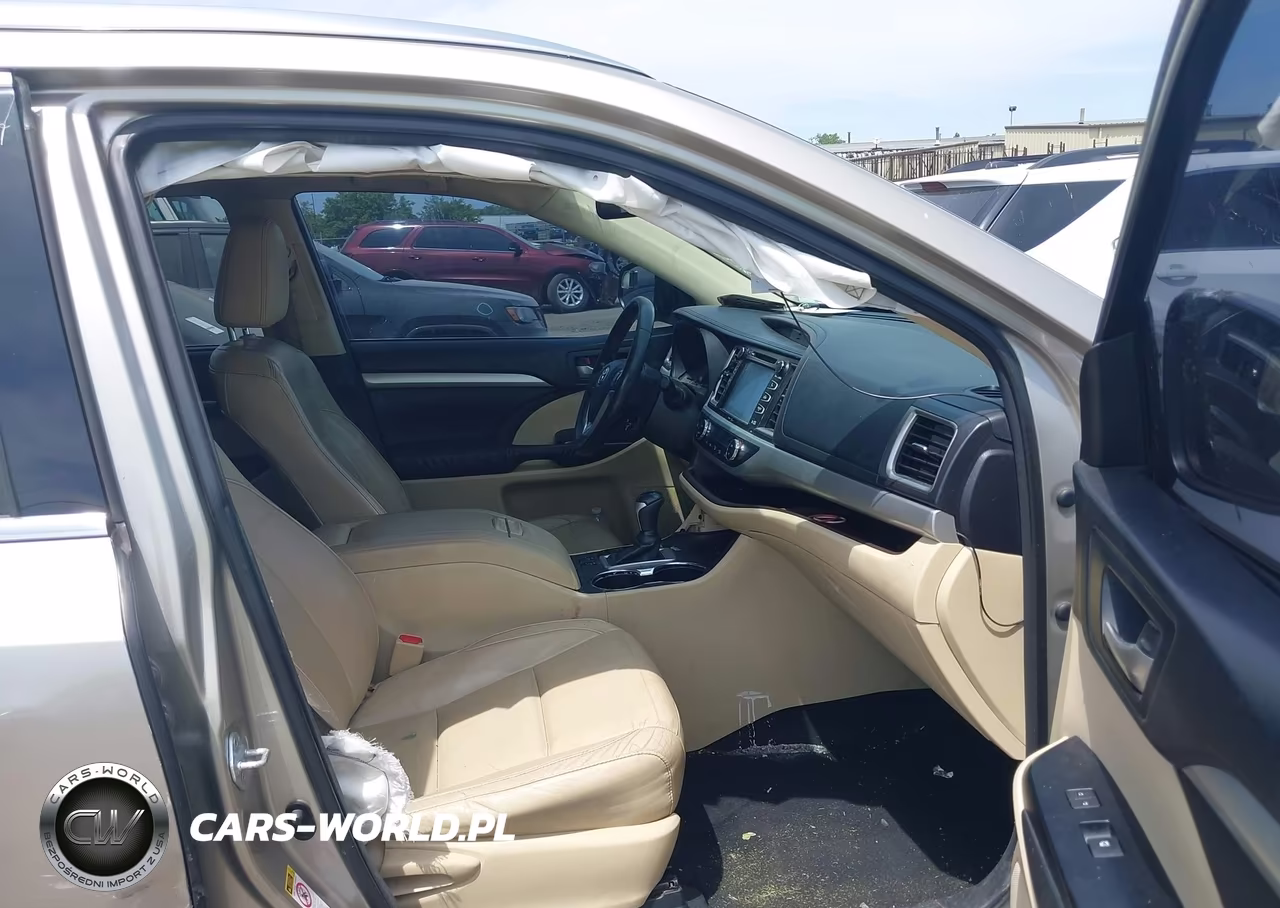 2015 Toyota Highlander Xle V6 VIN:5TDKKRFH5FS095584 - 5