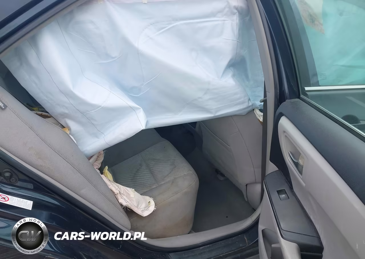 2016 Toyota Camry Le VIN:4T4BF1FK5GR540101 - 8