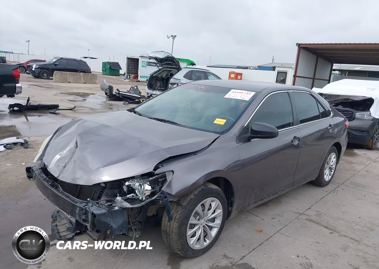 2015 Toyota Camry Le VIN:4T4BF1FK7FR458837 - 2