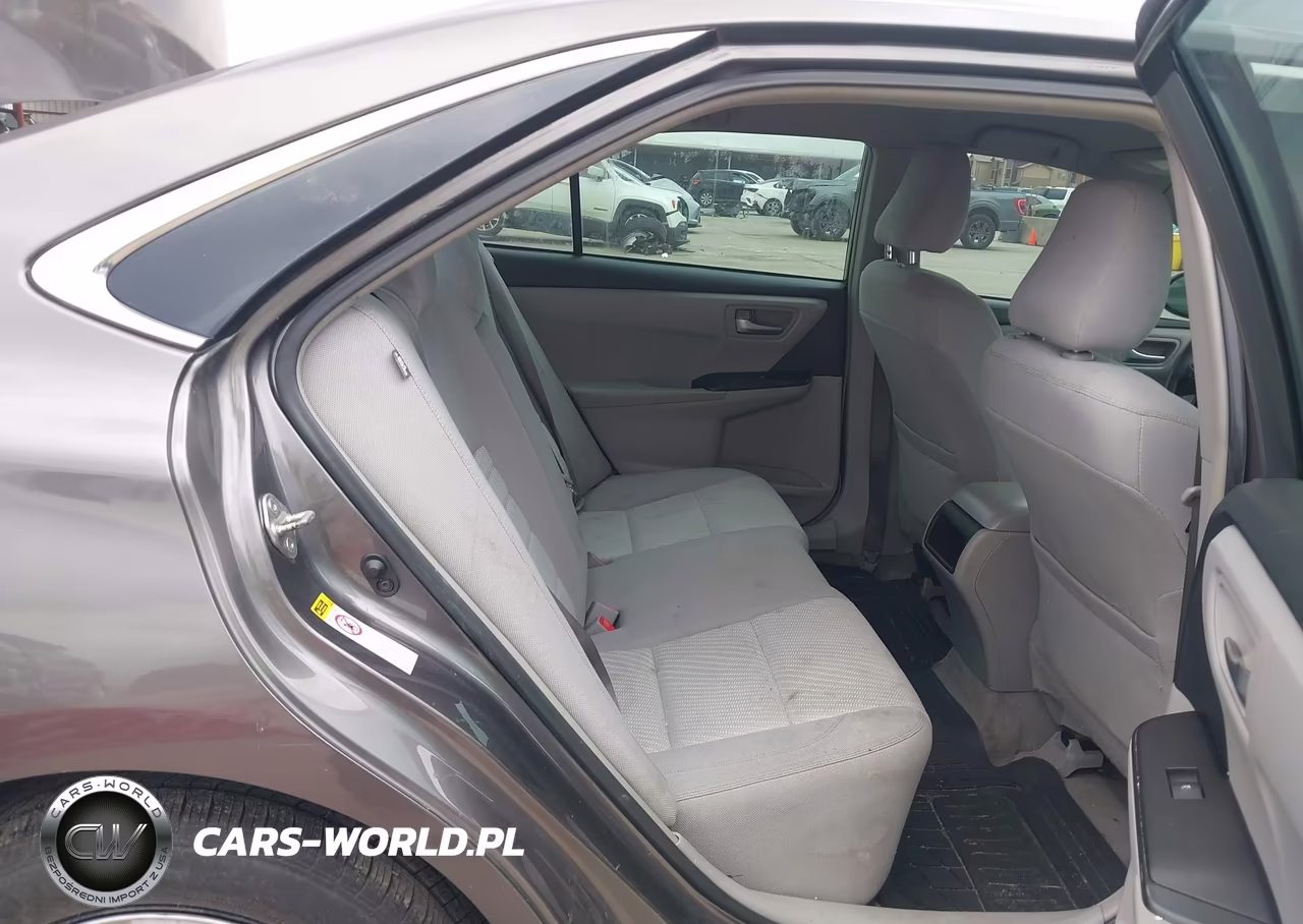 2015 Toyota Camry Le VIN:4T4BF1FK7FR458837 - 8