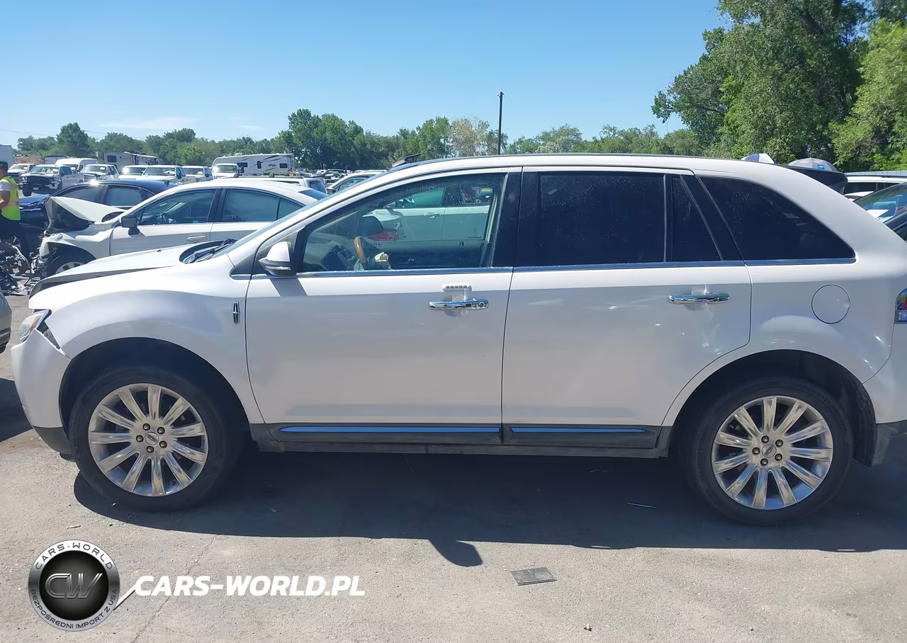 2015 Lincoln Mkx VIN:2LMDJ6JK0FBL31752 - 14